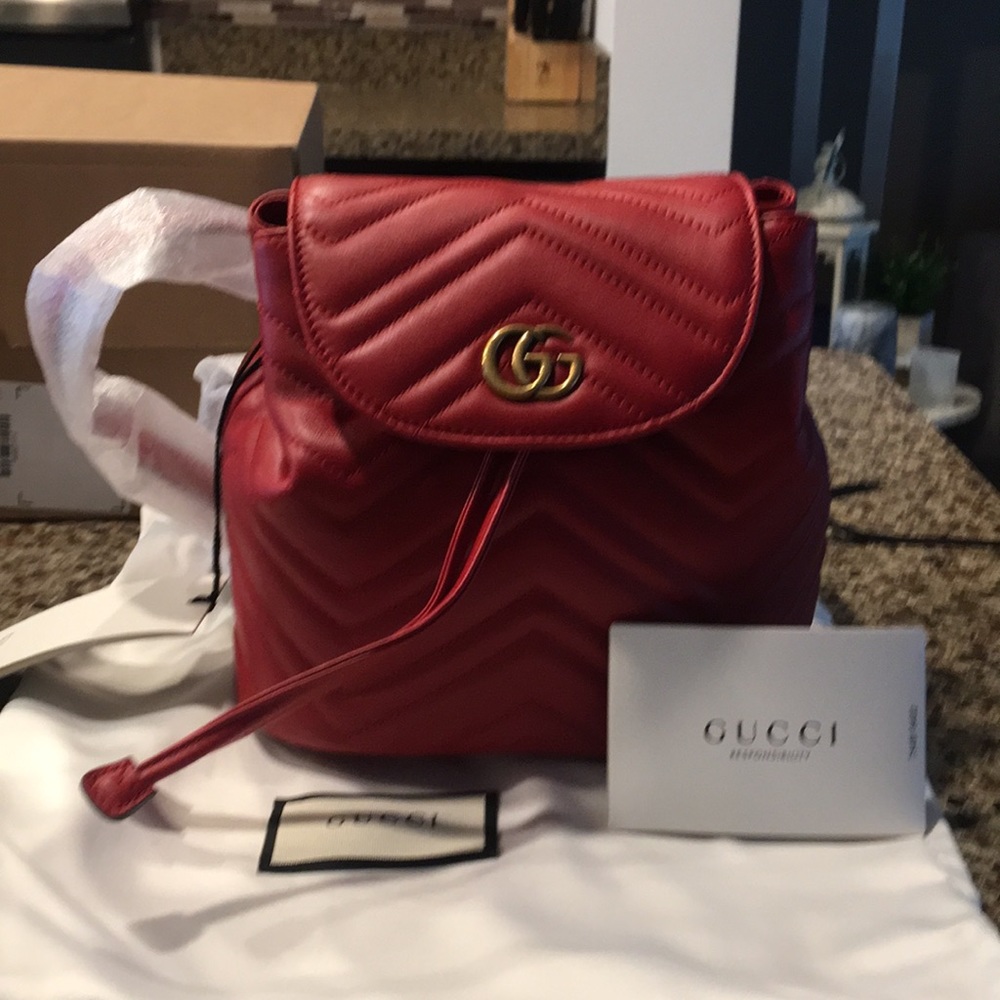 Sold NWT Gucci Marmont Backpack Bag - Picture 1 of 8